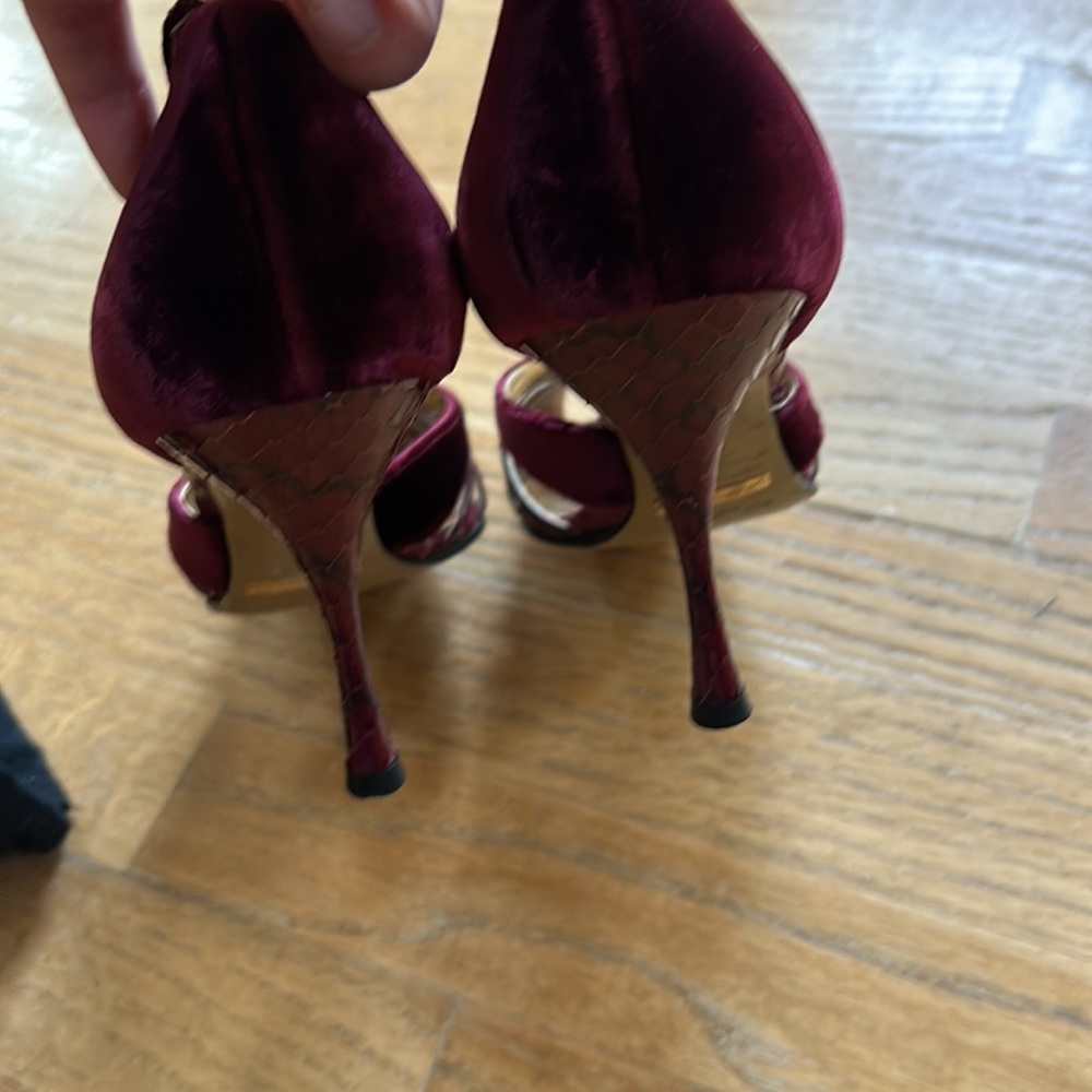 Dolce & Gabbana Velvet and Leather Burgundy Heels - Picture 4 of 9